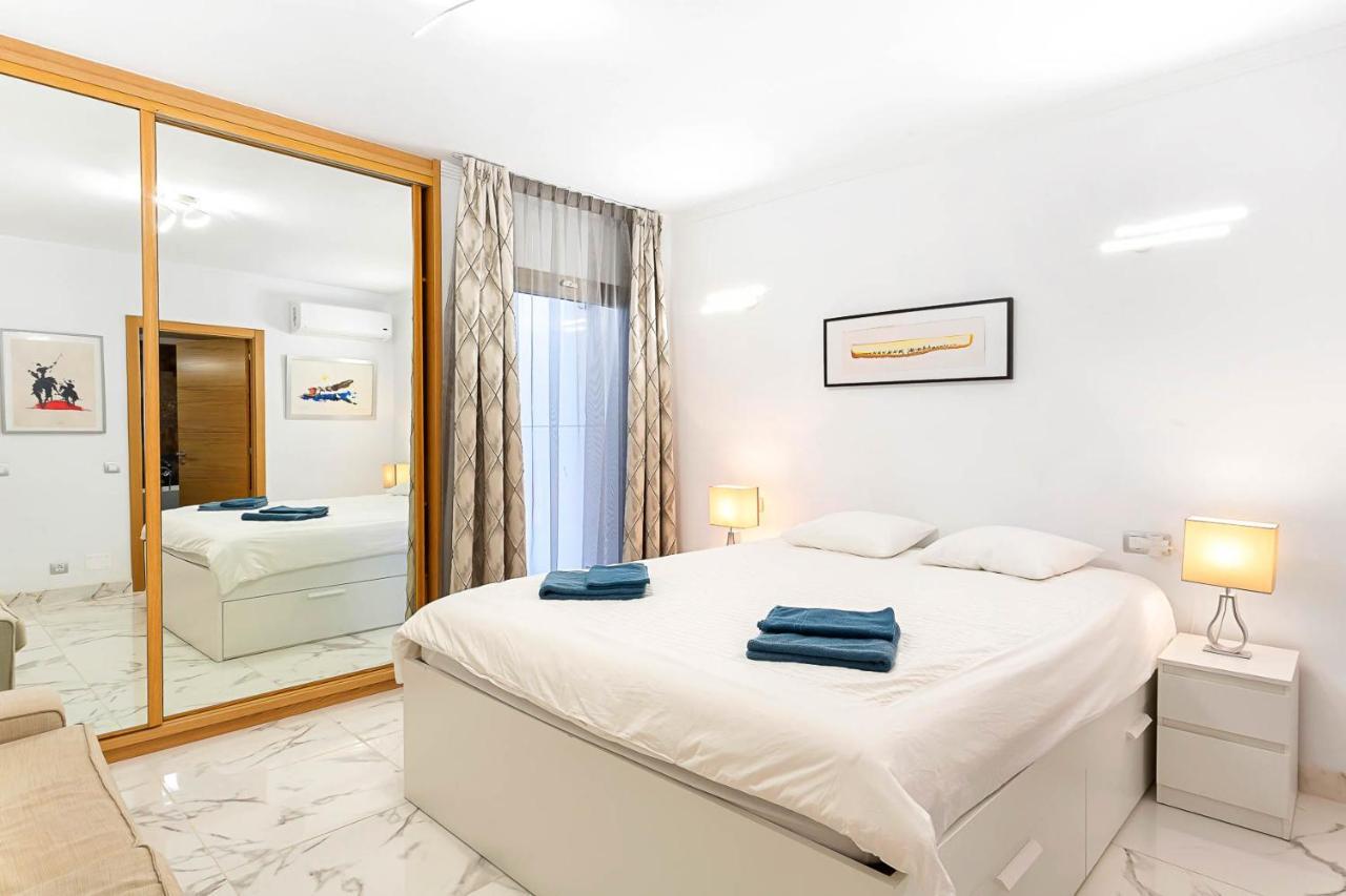 Rivera Del Puerto Luxury Penthouse With Great Terrace And Sea View 莫甘海滩 外观 照片